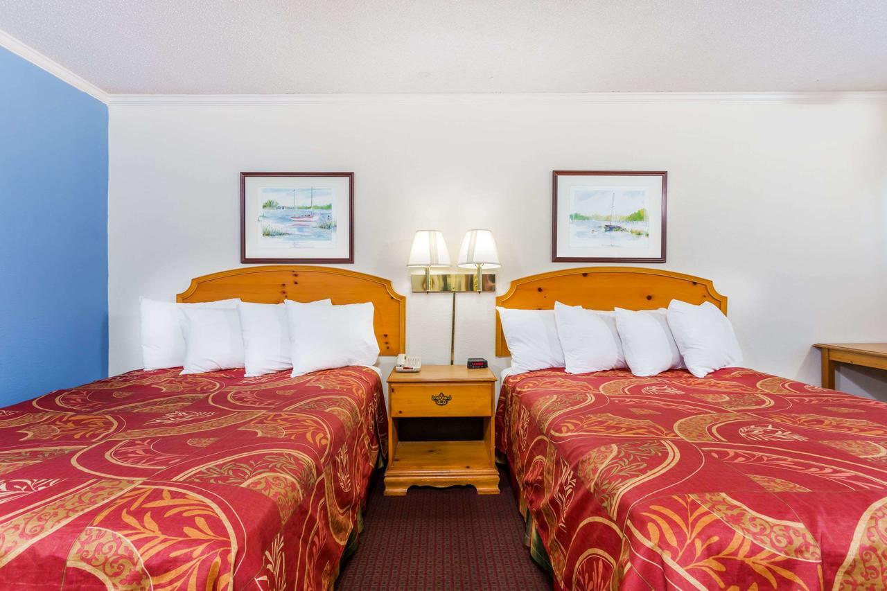 Days Inn By Wyndham Summerton Luaran gambar